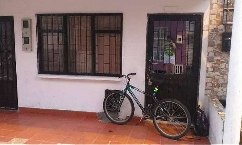 Se Vende Casa De Dos...