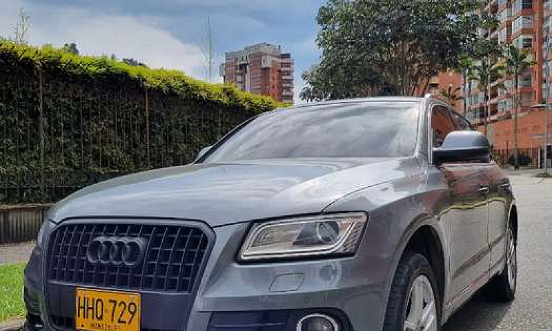 Audi Q5 3.0 T Gasoli...