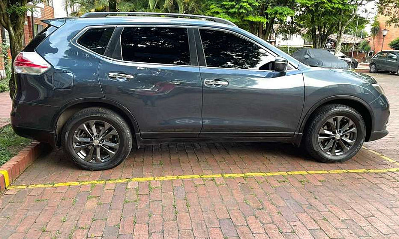 Nissan X Trail...