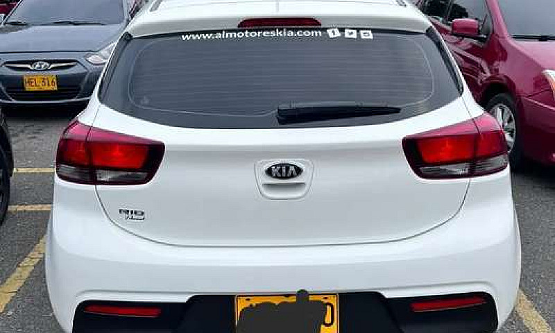 Kia Rio Vibrant Auto...