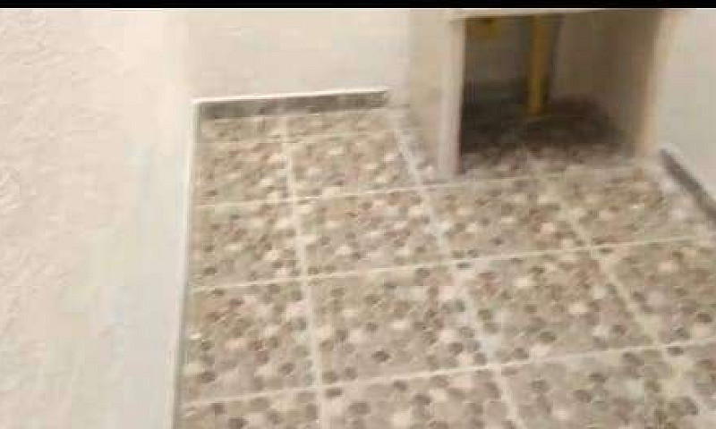 Arriendo Casa Centro...