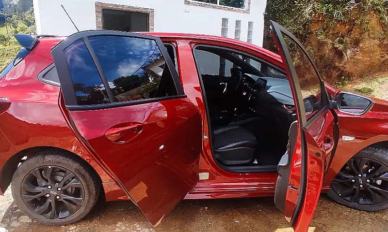 Vendo Chevrolet Onix...