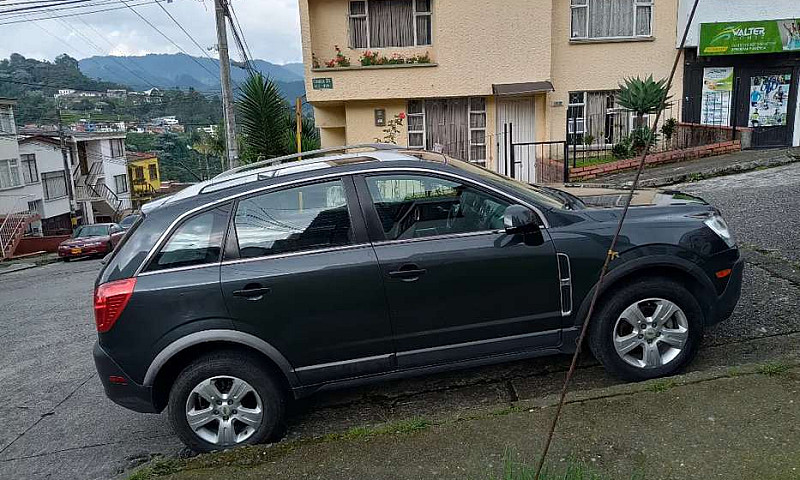 Captiva 2.4 Cc Sport...