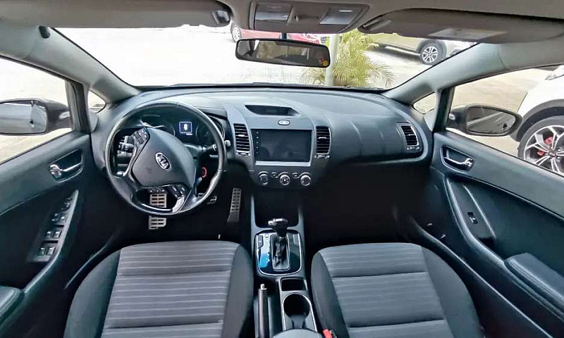 Kia Cerato Pro Sx Au...