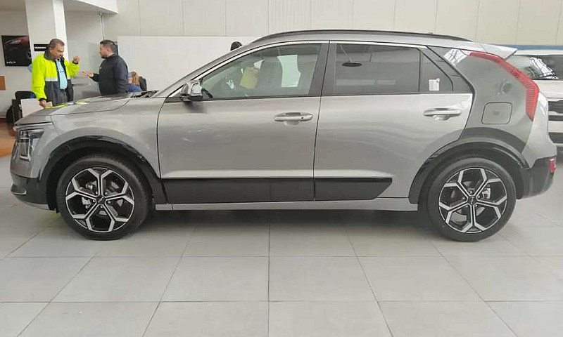 Kia Niro Hibrida...