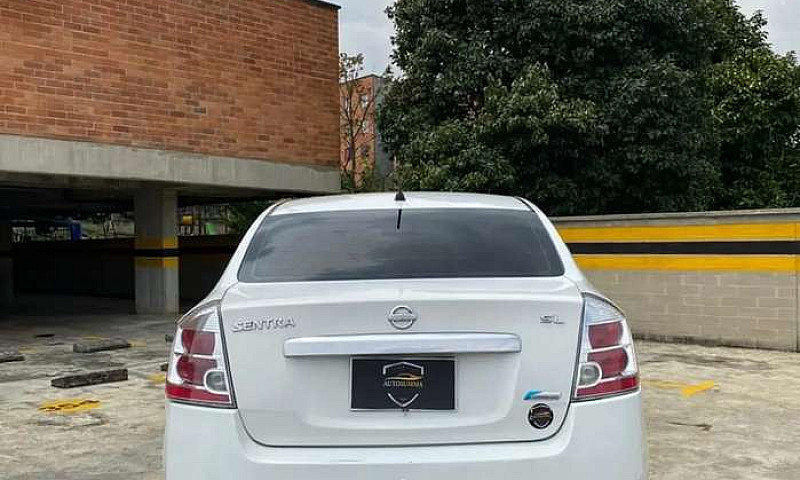 Vendo Hermoso Nissan...