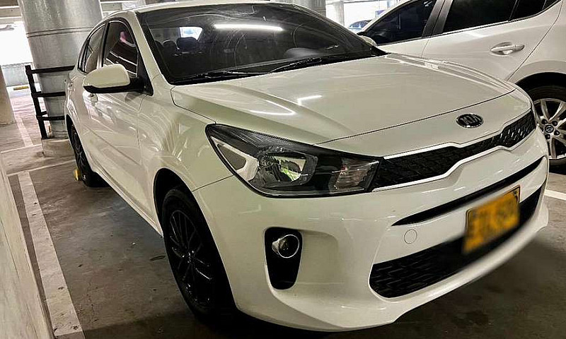 Vendo Kia Rio Excele...
