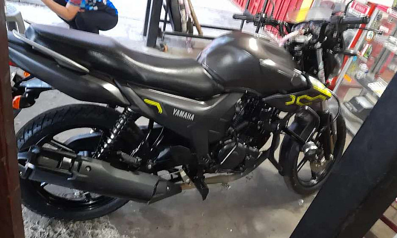 Se Vende Moto Yamaha...