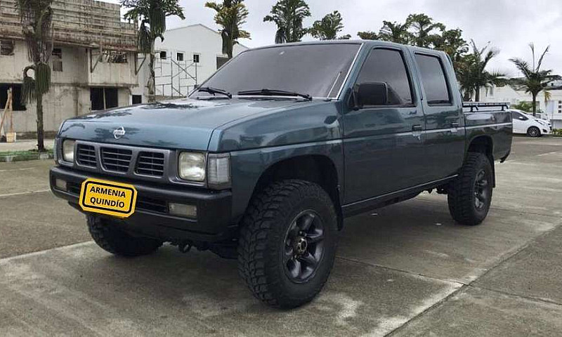 Nissan D21 4X4 2.400...