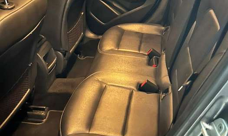 Vendo Mercedes Benz ...