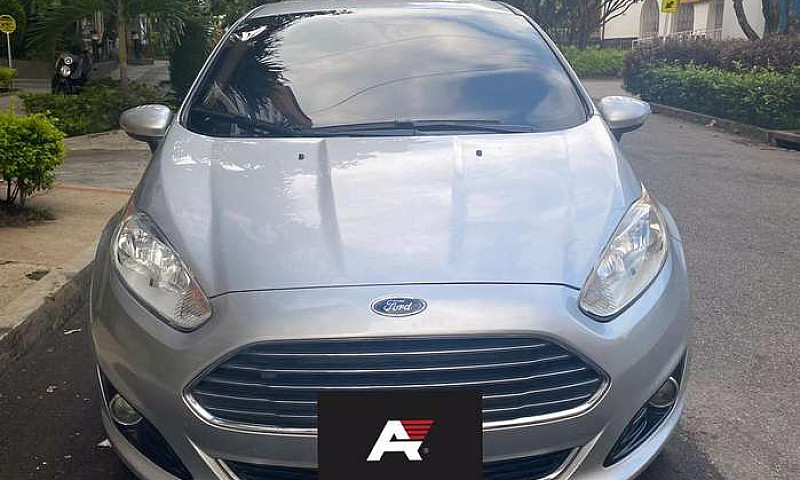 Ford Fiesta Titanium...