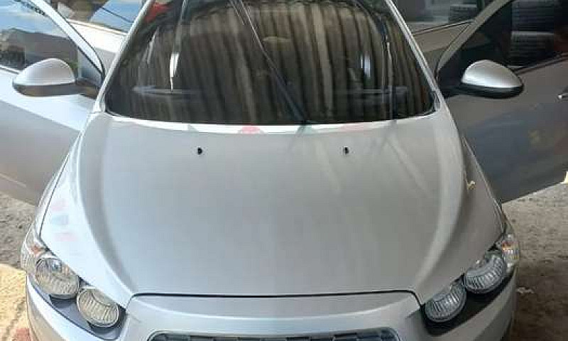 Chevrolet Sonic 1.6 ...