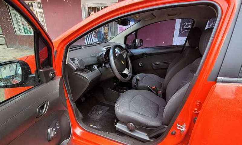 Vendo Chevrolet Beat...