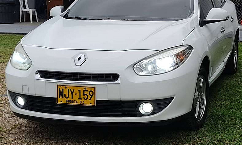 Renault Fluence Priv...