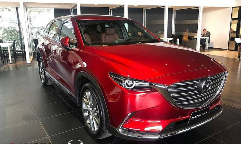 Camioneta Mazda Cx-9...