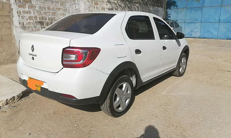 Se Vende Renault Log...