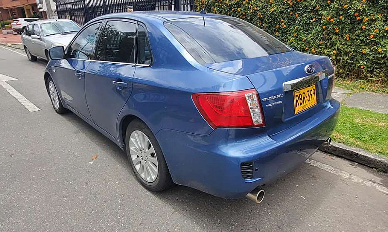 Subaro Impreza. Herm...