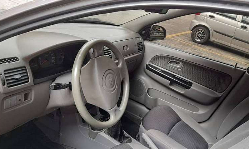 Automóvil Marca Kia ...