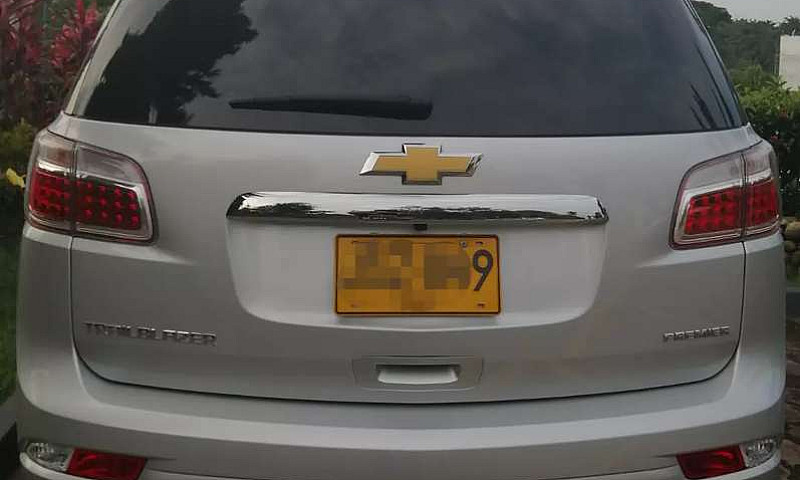 Vendo Chevrolet Trai...