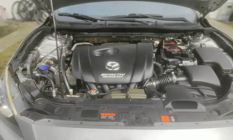 Mazda Touring Motor ...