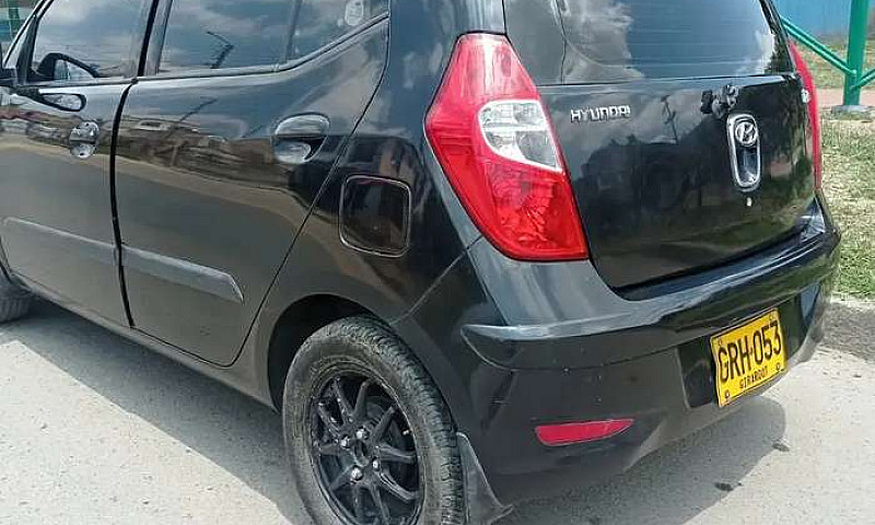 Vendo Hiundai I10...