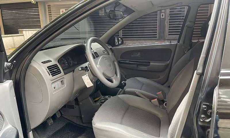 Kia Rio Stylus 2014...
