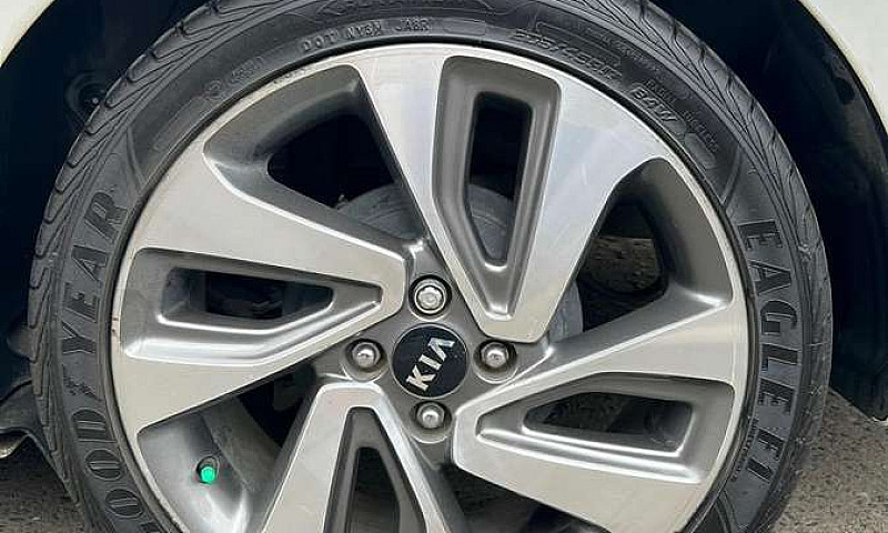 Kia Rio 2018...