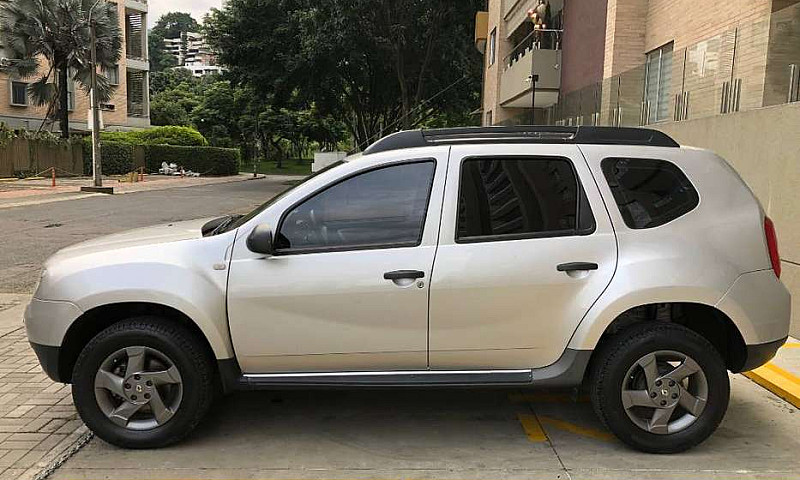 Renault Duster 2.0 4...