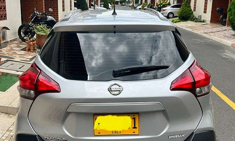 Nissan Kicks Advance...