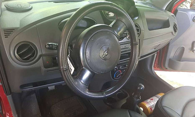 Vendo Vehículo Spark...