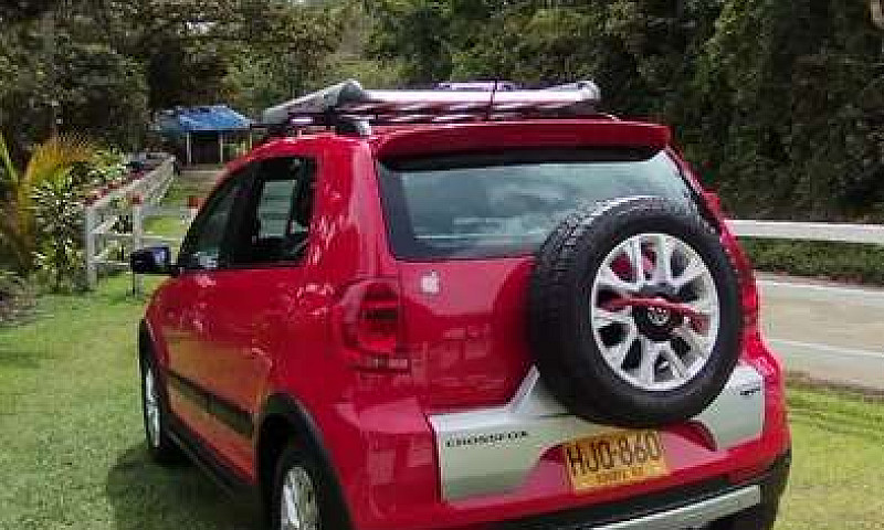 Volkswagen Cross Fox...