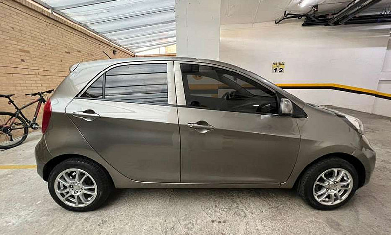 Kia Picanto Ex - 210...