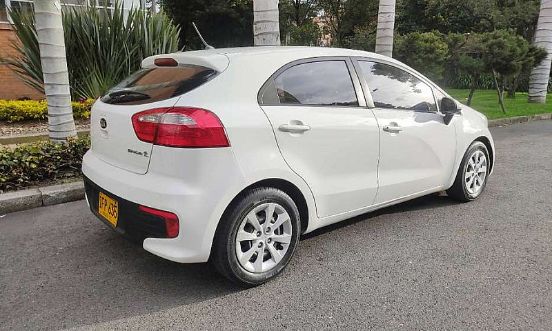 Kia Rio Spice 2015 ,...