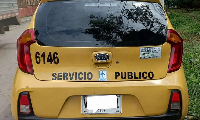 Taxi Modelo 2013...