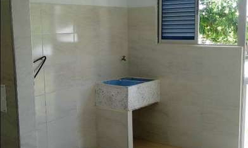 Vendo Casa Esquinera...