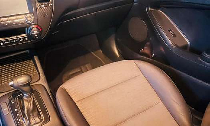 Cerato Kia Pro Summa...
