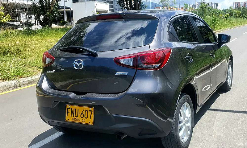 Vendo Permuto Mazda ...
