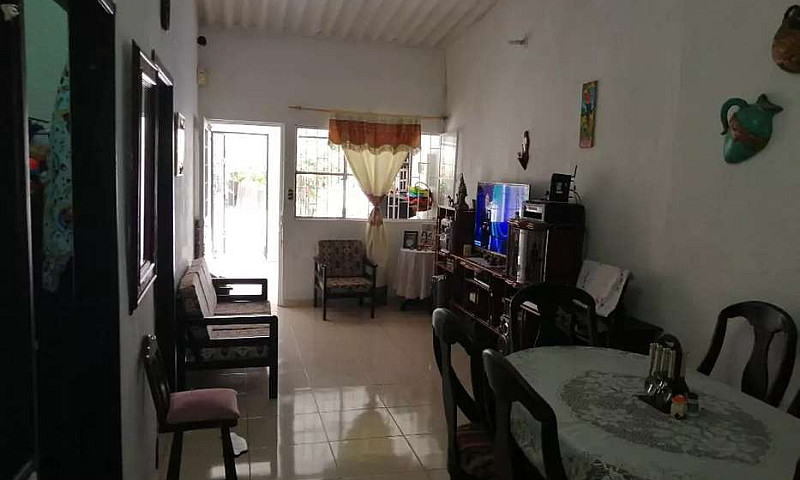 Se Vende Casa...