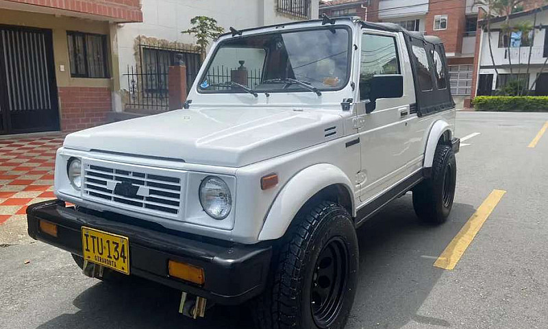 Chevrolet Samurai La...