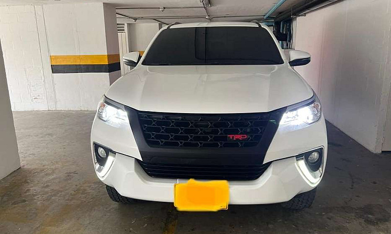 Toyota Fortuner...