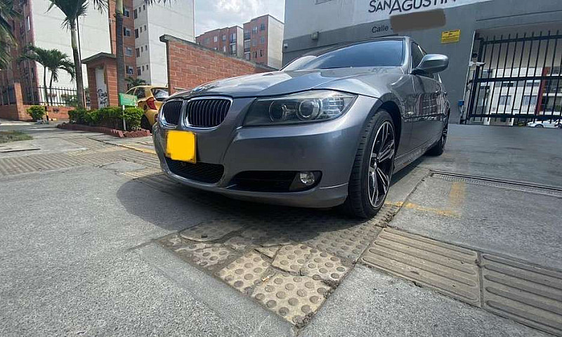 Bmw 325I 2011...