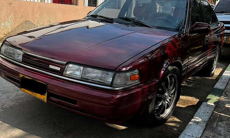 Vendo Mazda 626 L Mo...