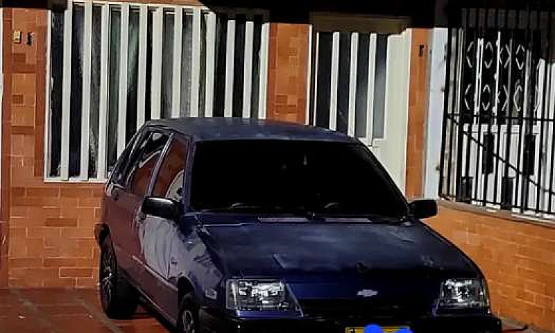 Vendo Chevrolet Spri...