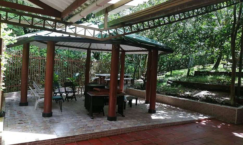 Vendo Excelente Casa...