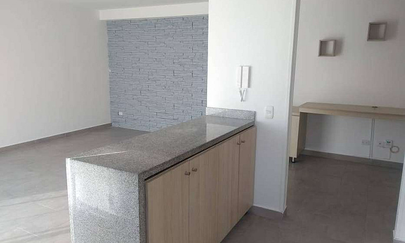 Arriendo Apto Montes...