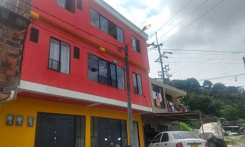 Aparteestudios...
