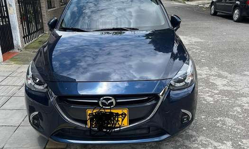 Se Vende Mazda 2 Gra...