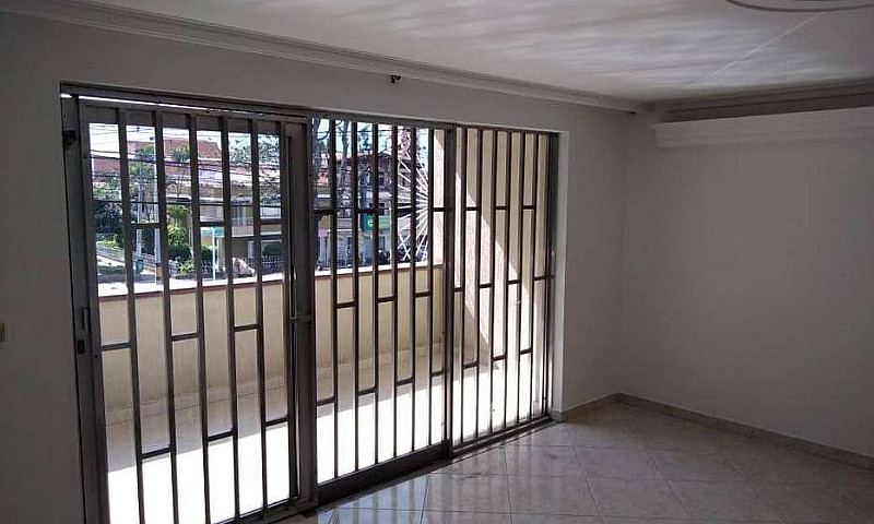 Casa En Zona Comerci...