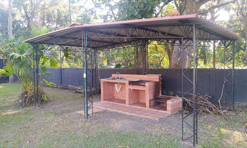 Villa Emejana Y Gran...