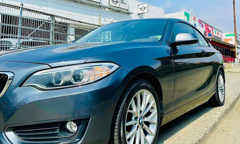 Bmw 220I Sport Line...
